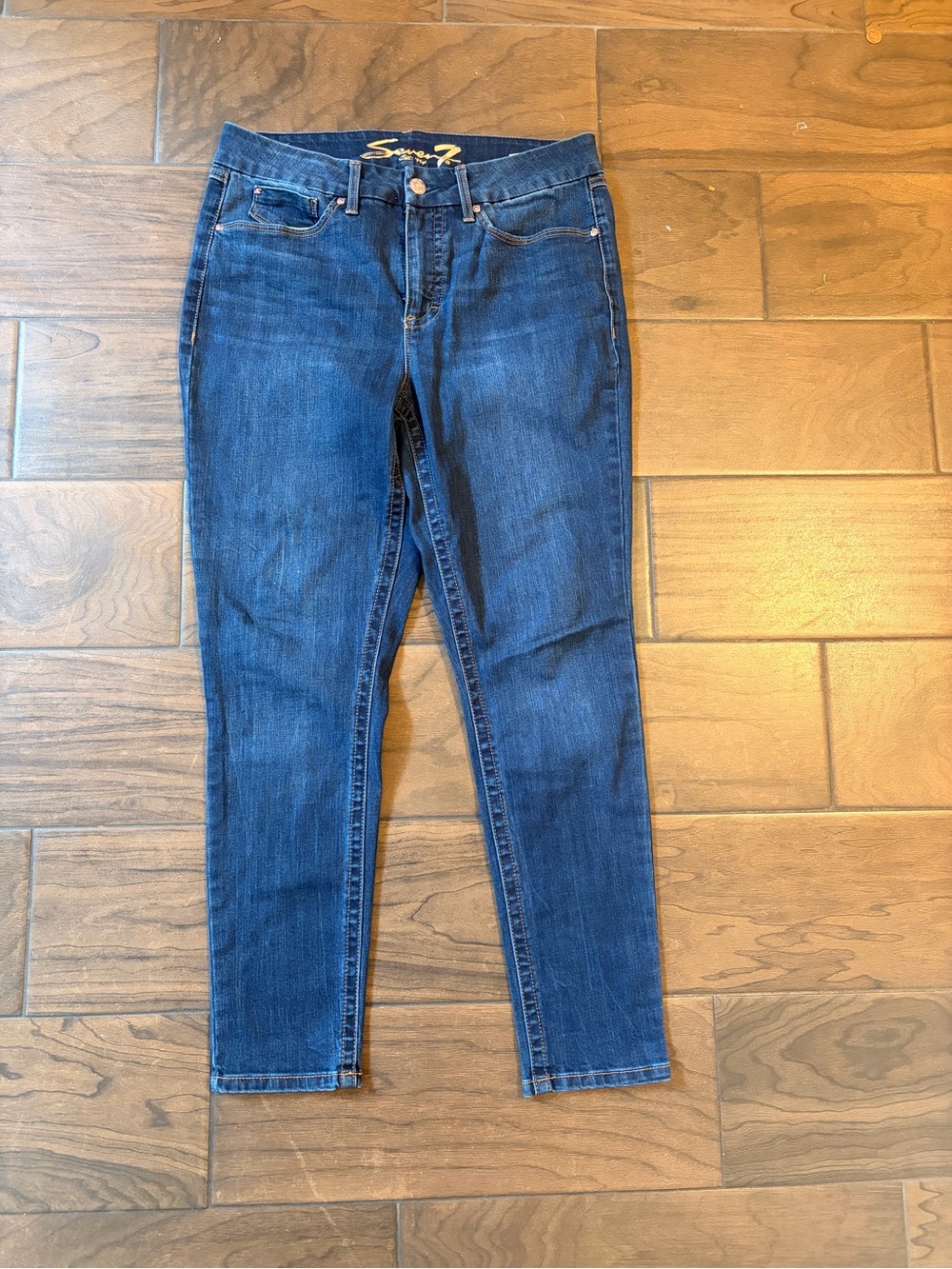 Seven7 Slim Skinny Jeans in Dark Blue Wash